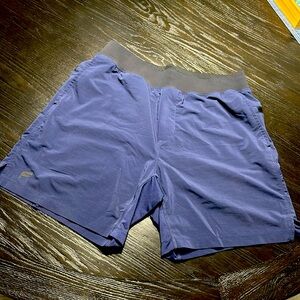 Men’s fabletics franchise shorts - size Large